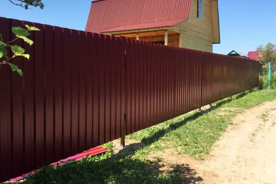 Заборы для дачи в Уваровке